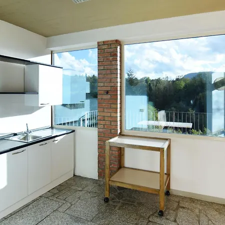 Beautiful In With Kitchenette Barga